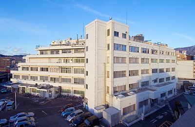 社会医療法人中信勤労者医療協会 松本協立病院様：病院外観の写真